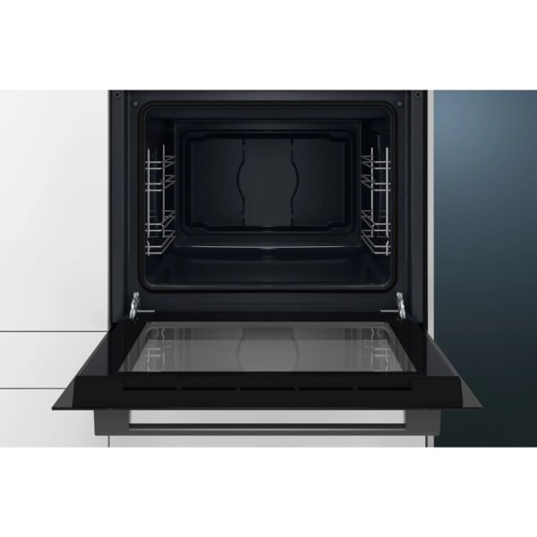 Second image of BOSCH Series 2 Built-in oven 60 x 60 cm Black